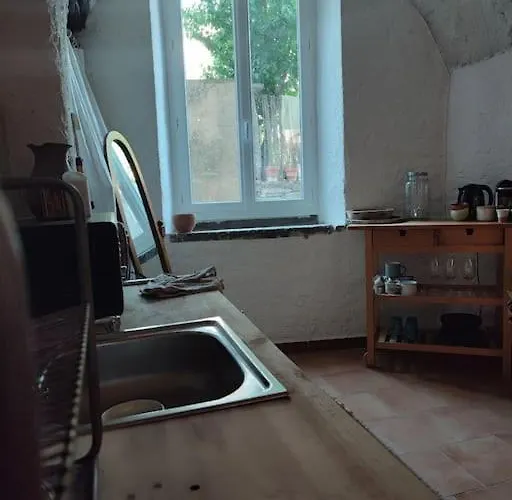 Magnanerie Du Perrier : Studio Independant Au Pied Des Cevennes Pompignan